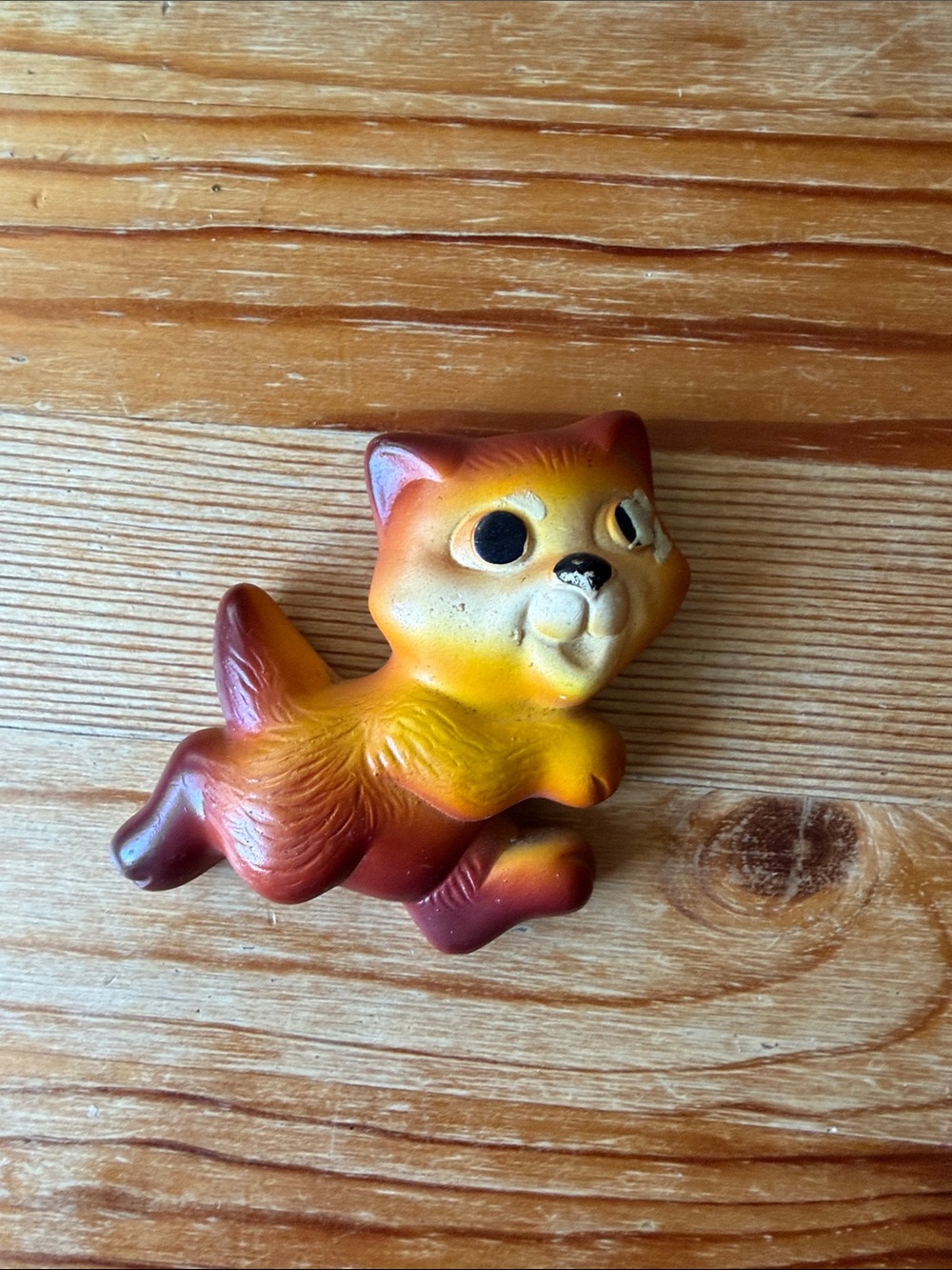 Vintage Ceramic Cat Figurine Wall Decor